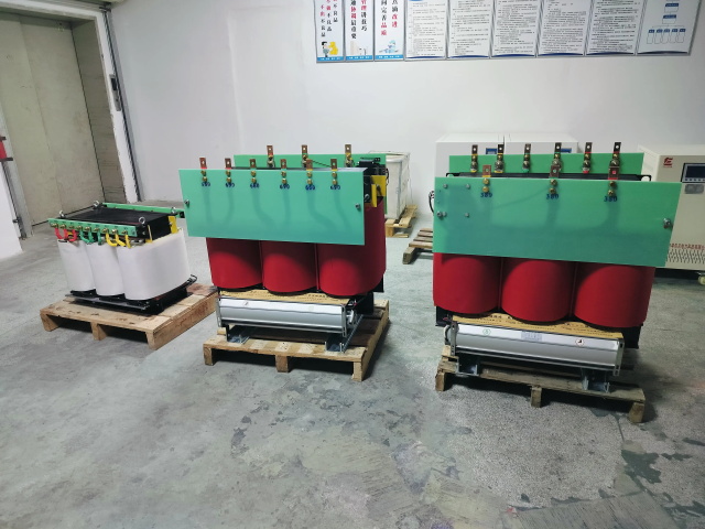 马尾KS11-1000KVA矿用变压器